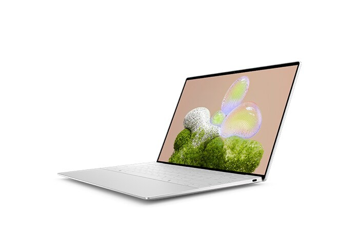 Dell XPS 9360/9370 Core i7 8th Gen 8GB/256GB SSD